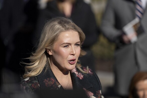 „Venezuelát csak az Egyesült Államok által jóváhagyott olajszállító tankerek hagyhatják el”