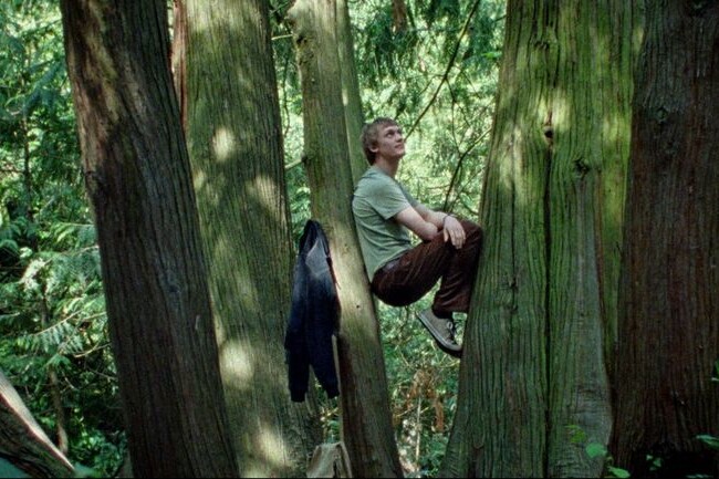 Enzo Brumm Hannes szerepében