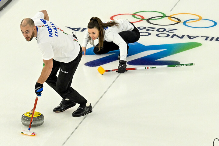 Olaszoké a curling vegyes párosok bronzérme