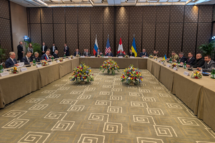 Az USA tárgyalásokat folytat Iránról és Ukrajnáról