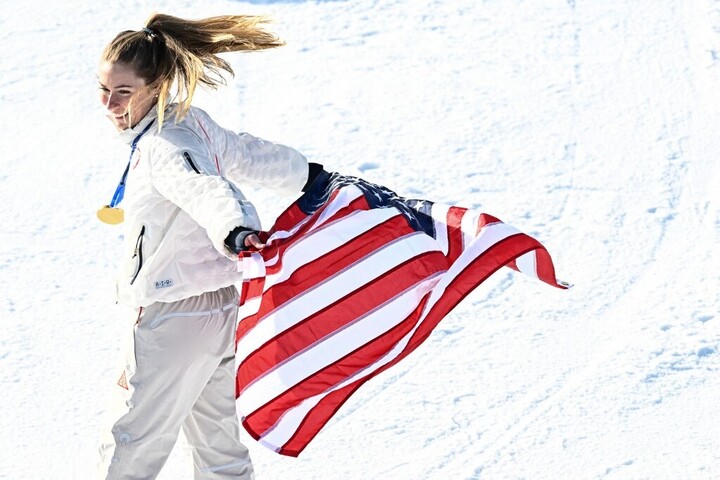 Mikaela Shiffrin imponáló síeléssel aranyérmes