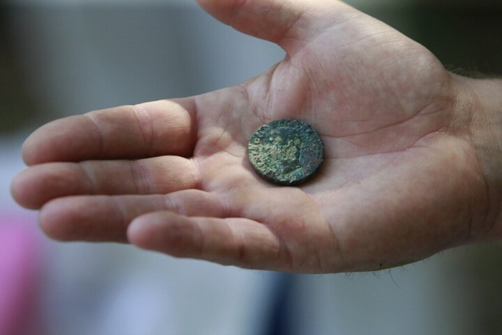 Fotó: AFP/Roberta Basile Porcelán mopsz és műfogak