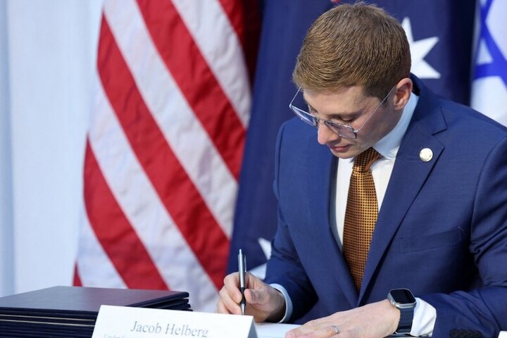 Nagy-Britannia ásványkincsekre vonatkozó megállapodást írt alá az Egyesült Államokkal