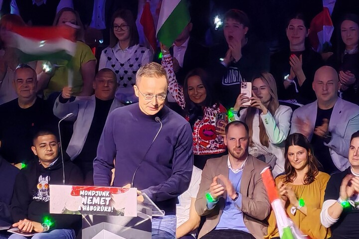 Mindig nemet mondtunk Brüsszelnek, és mindig a magunk útját jártuk