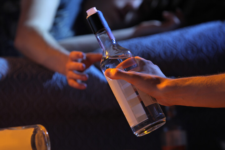 Hogyan hat a kis mennyiségű alkohol az agyra?