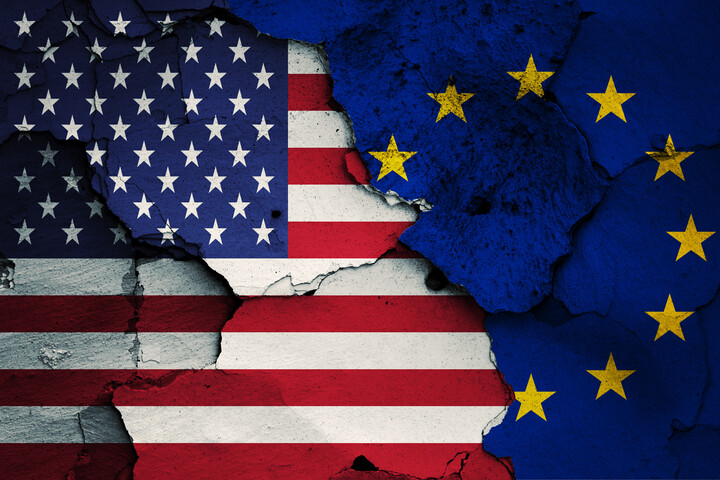 Megrendült az EU bizalma az Egyesült Államokban