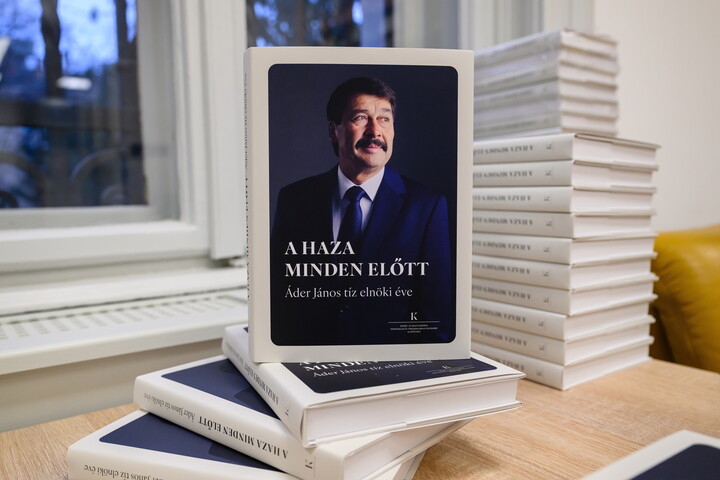 Áder János: Az orosz-ukrán háború egyetlen mondattal megelőzhető lett volna