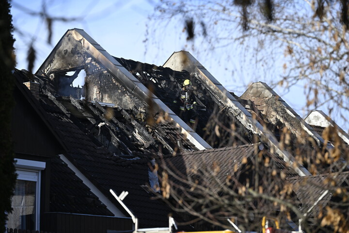 Robbanás okozhatta a Budakeszin történt halálos háztüzet