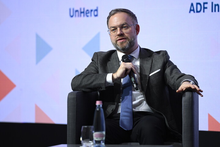 Az európai politikában jelentős különbség alakult ki a politikai elit és a hétköznapi emberek elképzelései között