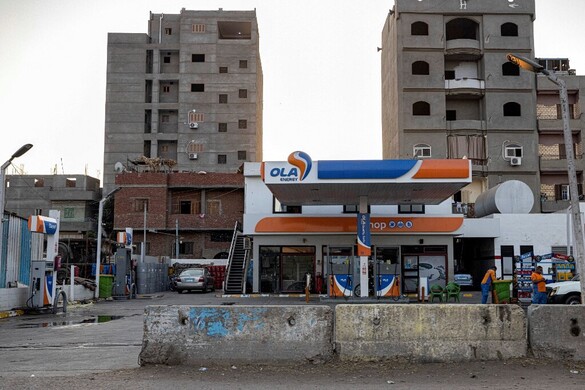 Egy benzinkutat hirtelen elnyelt a föld Egyiptomban + VIDEÓ