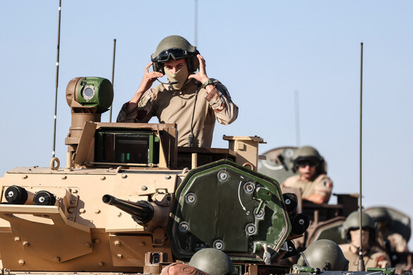 Franciaország hatalmas összeget költ fegyverekre