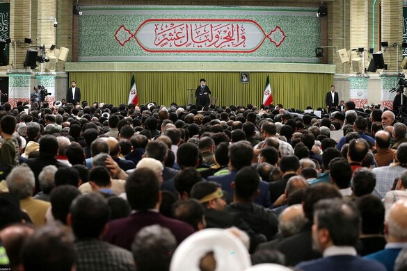 Irán amerikai támadás esetén regionális háborúra készül