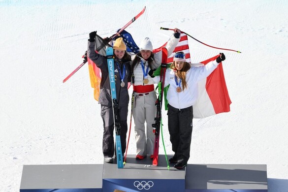 Az amerikai Breezy Johnson nyerte a női lesiklást