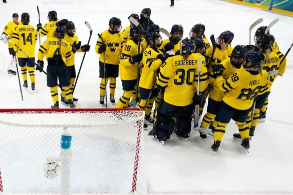 Svéd siker a jégkorongban