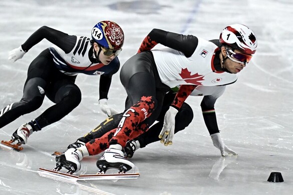 Moon továbbjutott férfi 1000 méteren