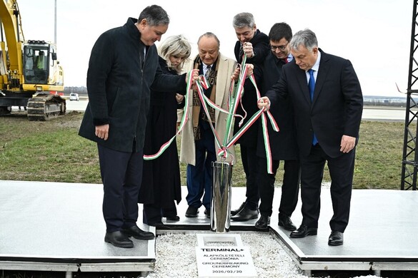 „Hamarosan itt is lobog a szélzsák”