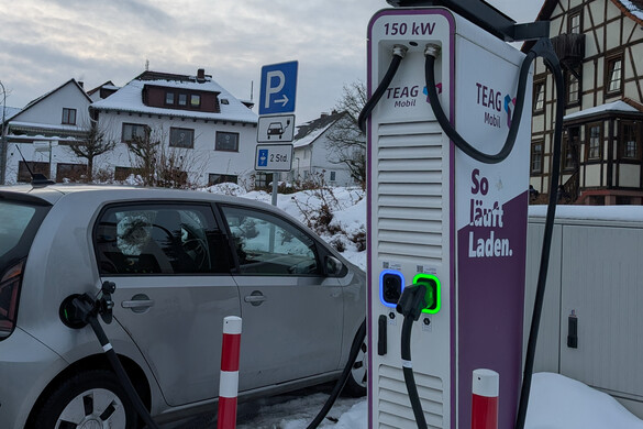 A németeknél  6000 euróval támogatják az elektromos autók vásárlását