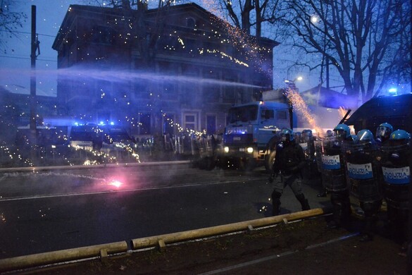 Antifaszervezet tagjai is részt vettek a torinói tüntetésen