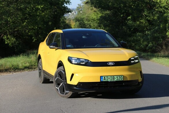 Sportkupéból családi autó