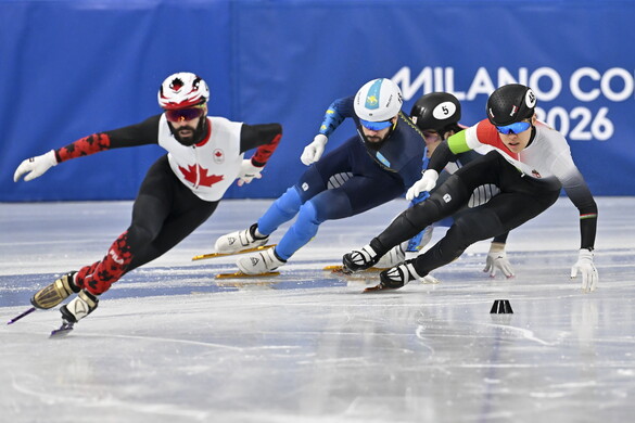 Nem jutott be a döntőbe a magyar férfi váltó rövidpályás gyorskorcsolyában