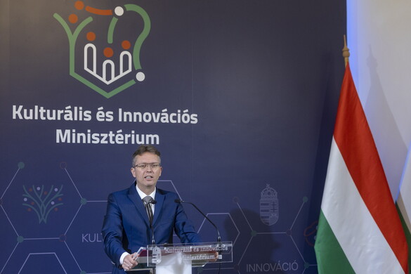 Indul a „három az egyben” képzés