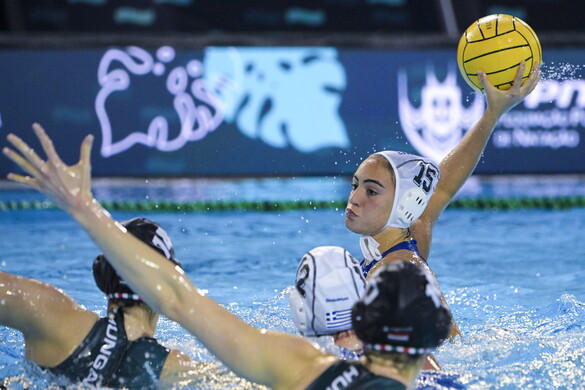 Döntőben a magyar női vízilabda-válogatott