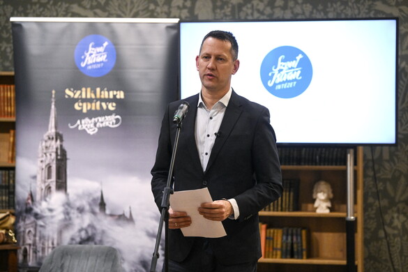 "Európában ma az a kérdés, hogy mi marad a közéletből, ha a kereszténység kikerül az alapértelmezések közül"