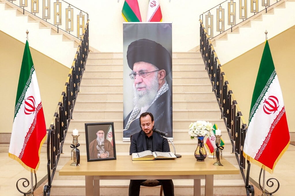 Hamenei temetésére készül Irán