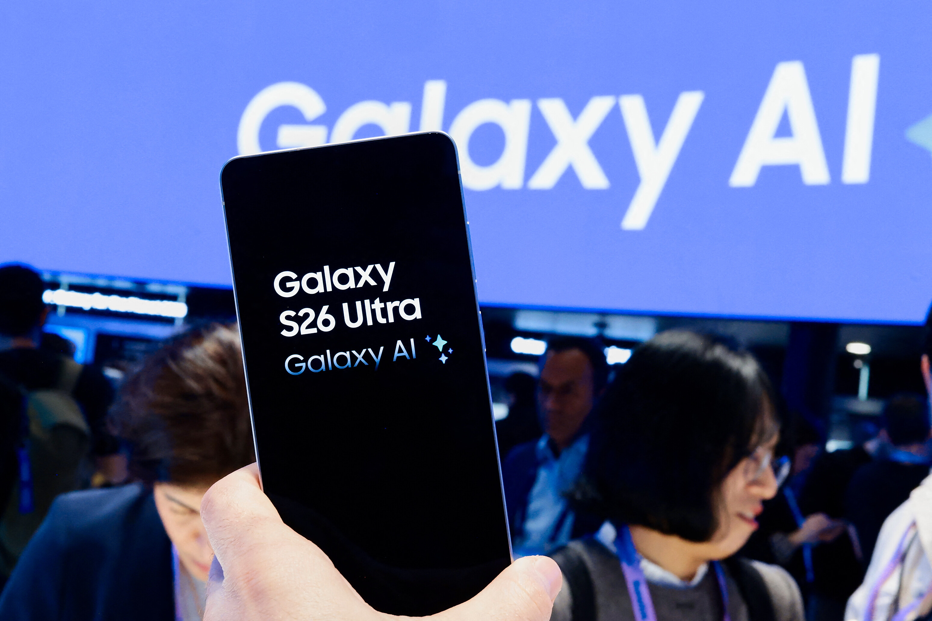 Hibát találtak a Samsung legdrágább okostelefonjában