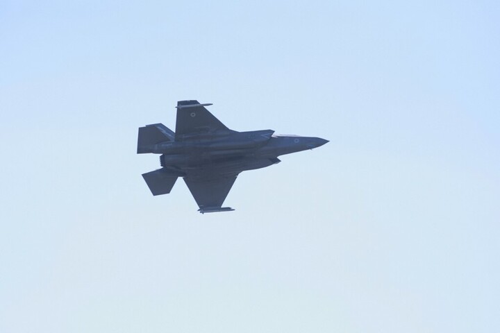 Törökország hat F-16-os vadászgépet és légvédelmi rendszereket telepített Észak-Ciprusra