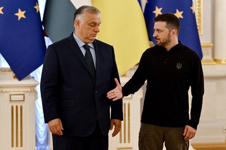 Orbán Viktor elküldte üzenetét Zelenszkijnek