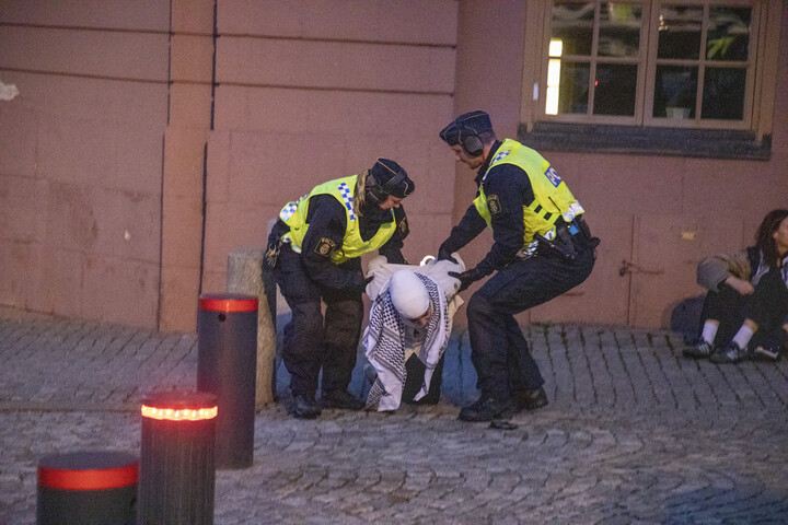 A közigazgatási szerveknek jelenteniük kell, ha illegális bevándorló kerül a látókörükbe
