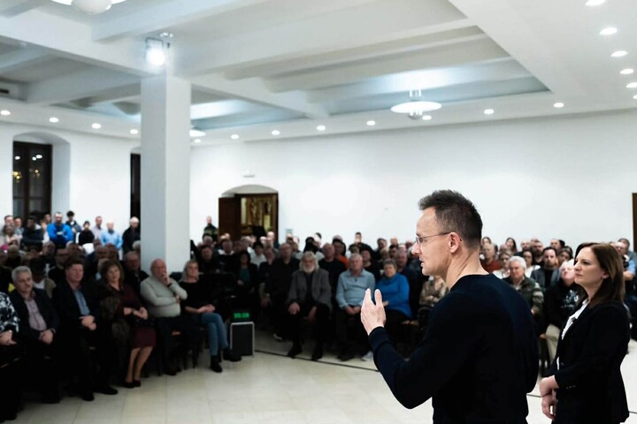 Fotó: Facebook/Szijjártó Péter „A brüsszeli mesterterv megakadályozásának a neve Magyarország és Orbán Viktor”