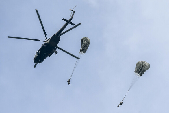 A Pentagon 3000 elit ejtőernyőst vezényel Irán felé