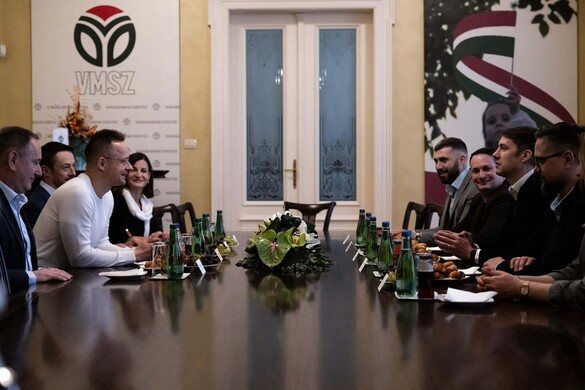 Fotó: Facebook/Szijjártó Péter A szuverén nemzeti kormányra mindig számíthatnak a határon túli magyarok