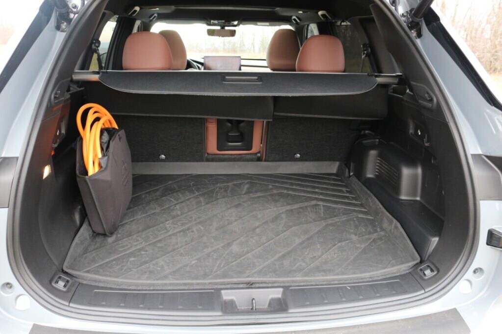 Mitsubishi Outlander PHEV csomagtartó