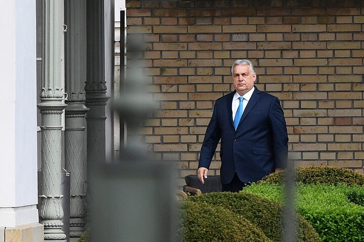 Orbán Viktor videóüzenetben üzent az új kormánynak