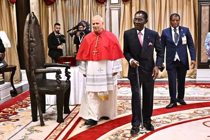 Véget ért XIV. Leó pápa afrikai körútja
