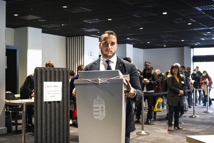 Vasárnap délig még lehet mozgóurnát kérni