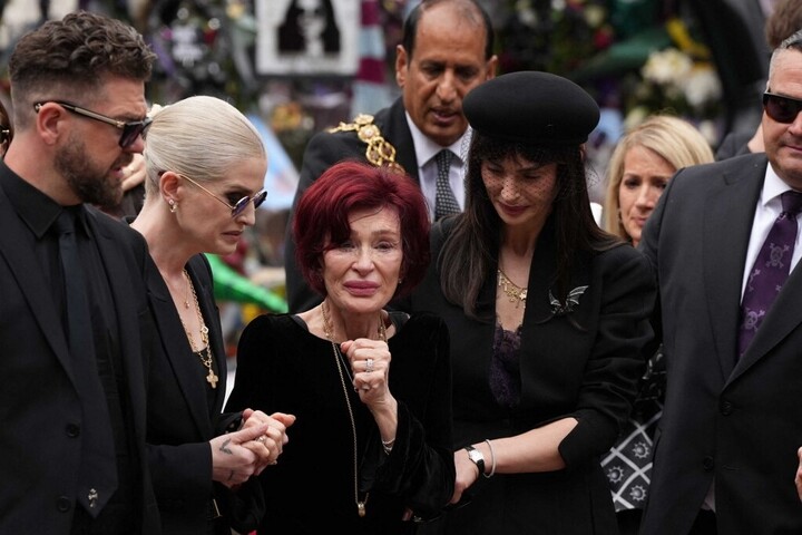 Eladja közös otthonukat Sharon Osbourne