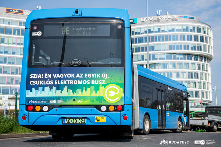 Újabb elektromos buszok állnak forgalomba a fővárosban május 1-jén