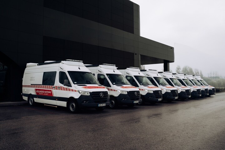 Vadonatúj gépkocsikat kapnak a kormányhivatalok