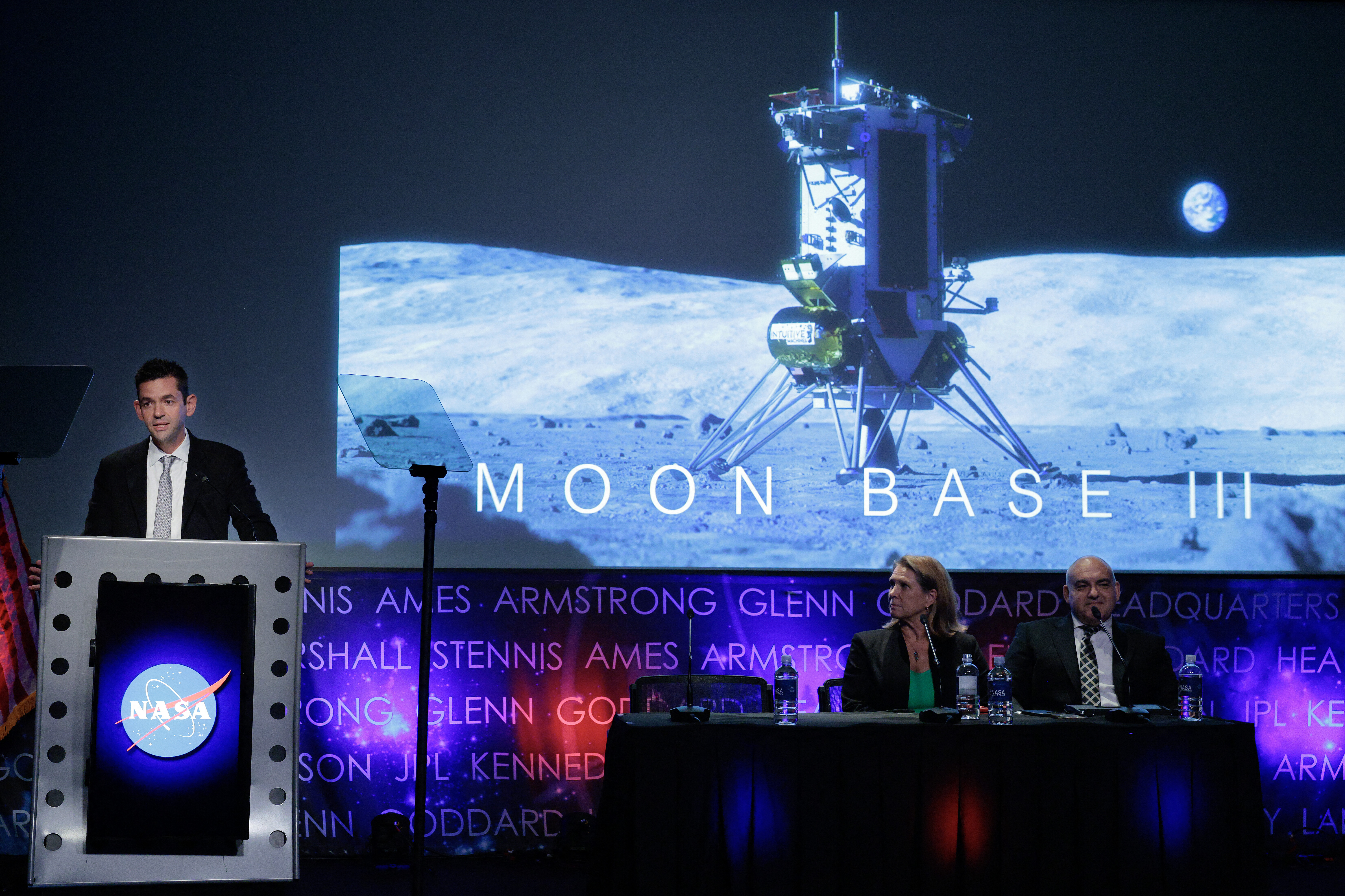 A NASA állandó holdbázis létrehozását tervezi