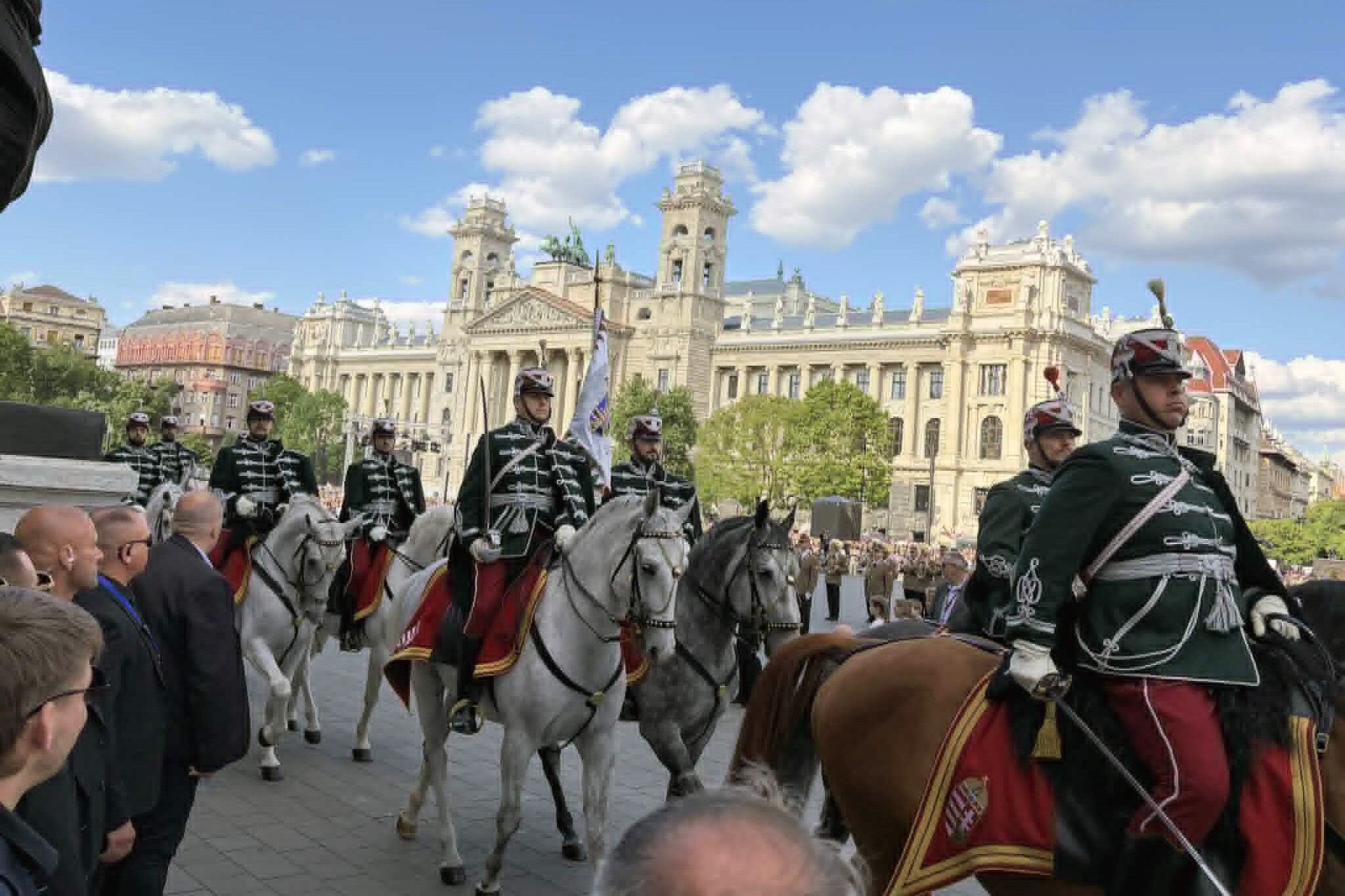 Budapest, Kossuth tér – rendszerváltó népünnepély