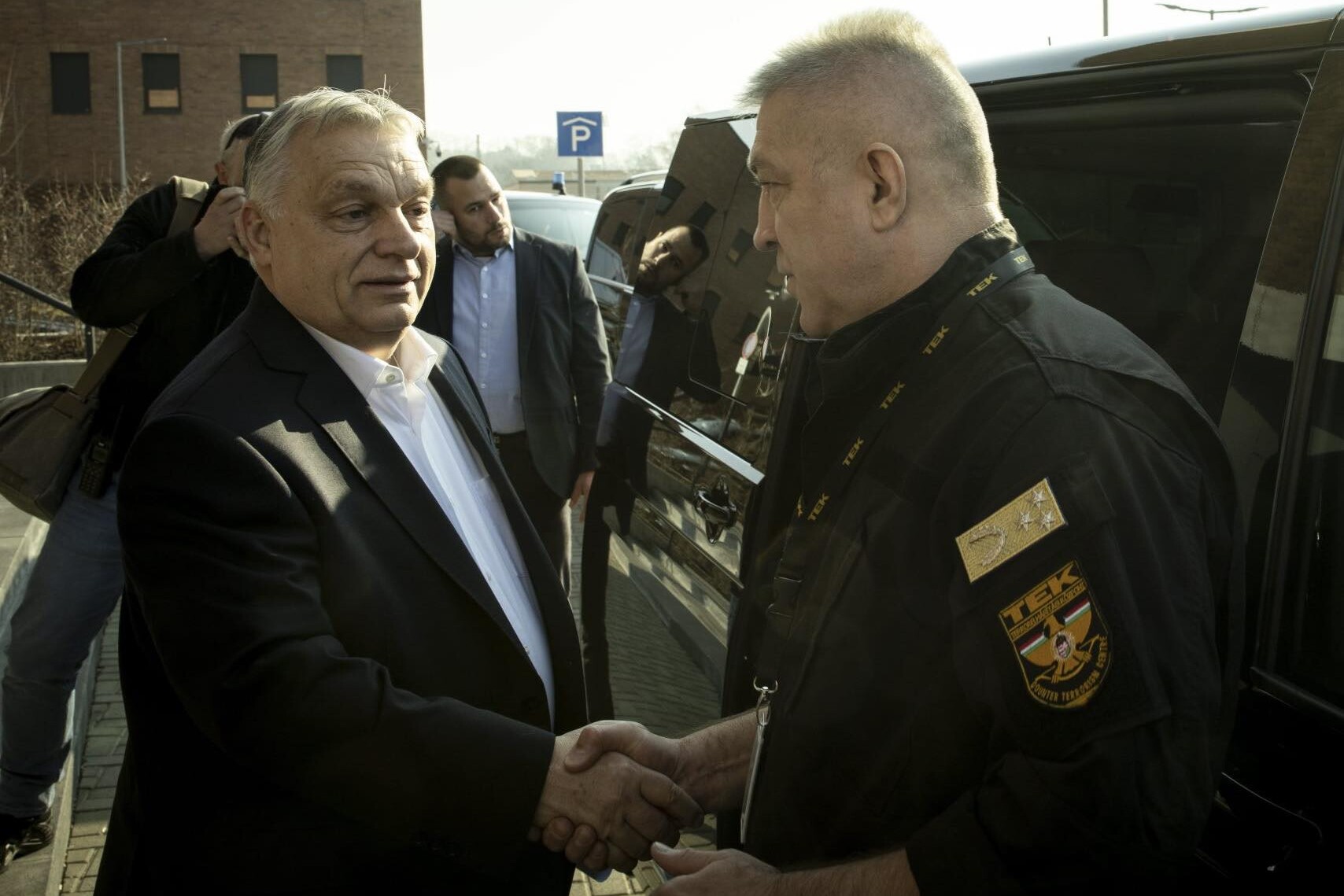 Orbán Viktor szerint komoly kockázat a TEK vezetőjének eltávolítása