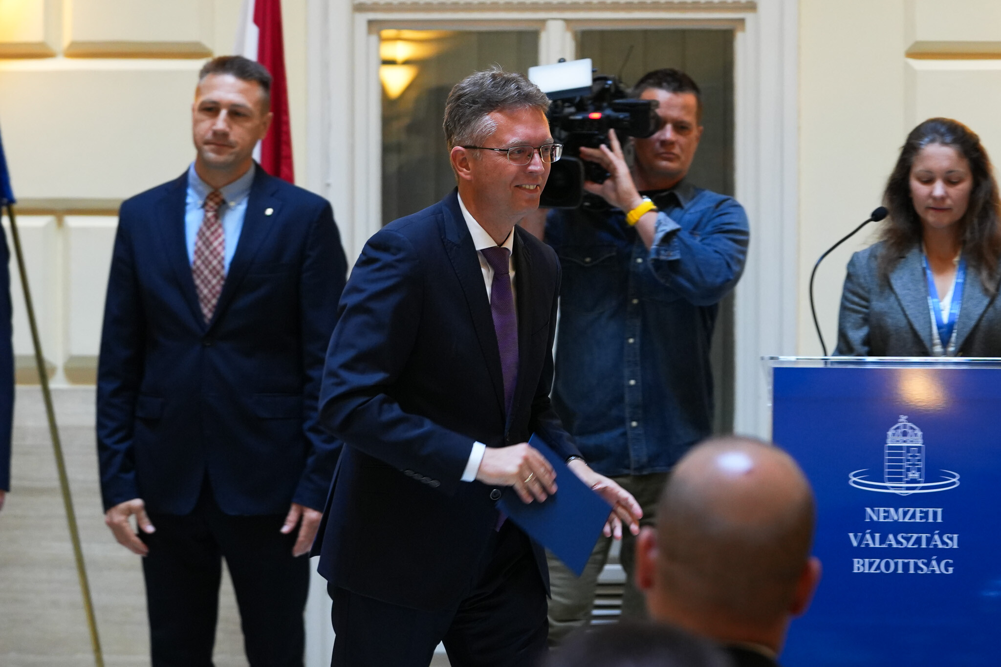 Harminc képviselő vette át a megbízólevelét
