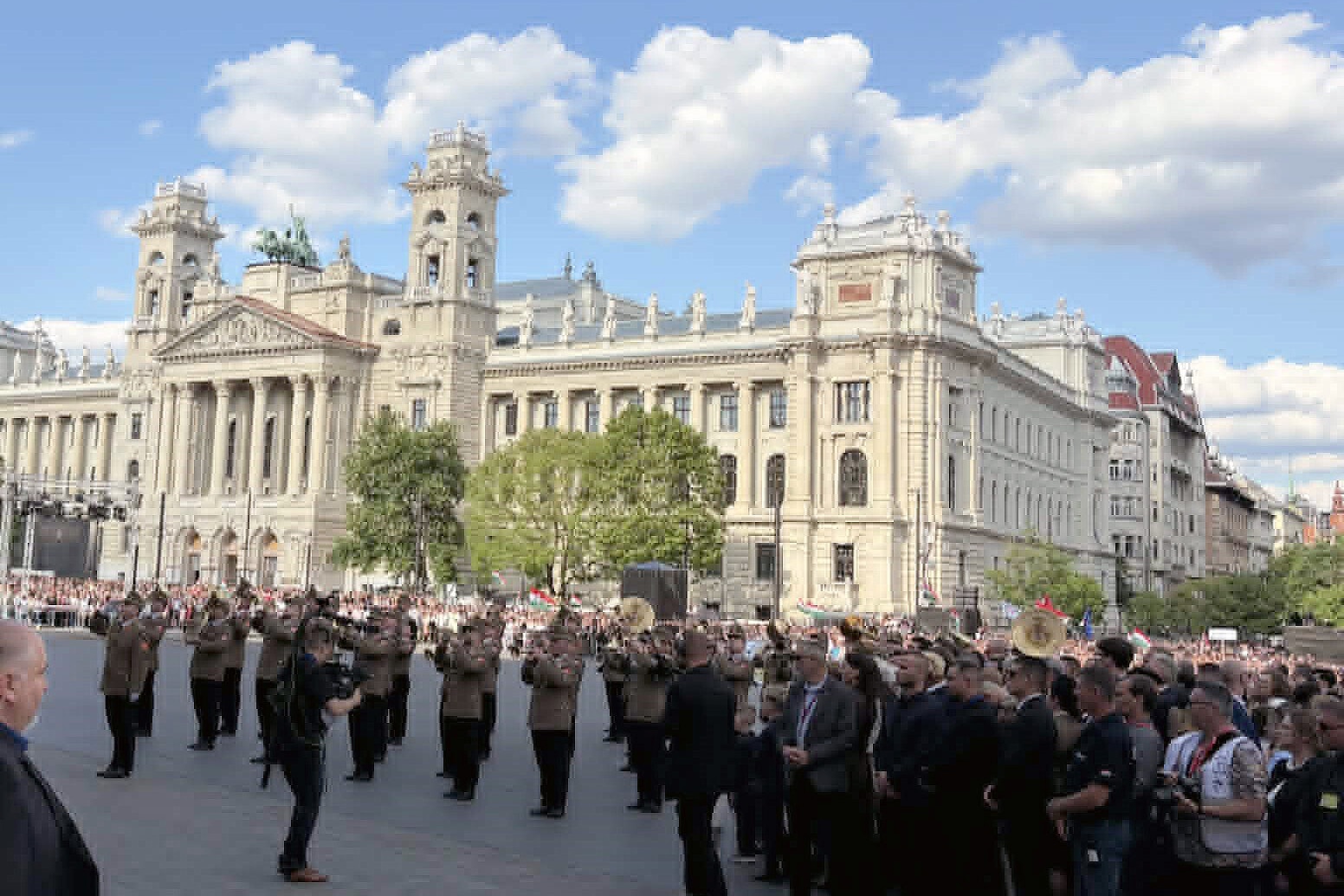 Budapest, Kossuth tér – rendszerváltó népünnepély