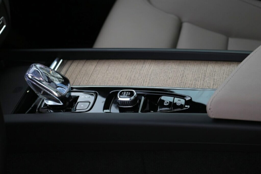 Volvo XC60 T6 AWD belső