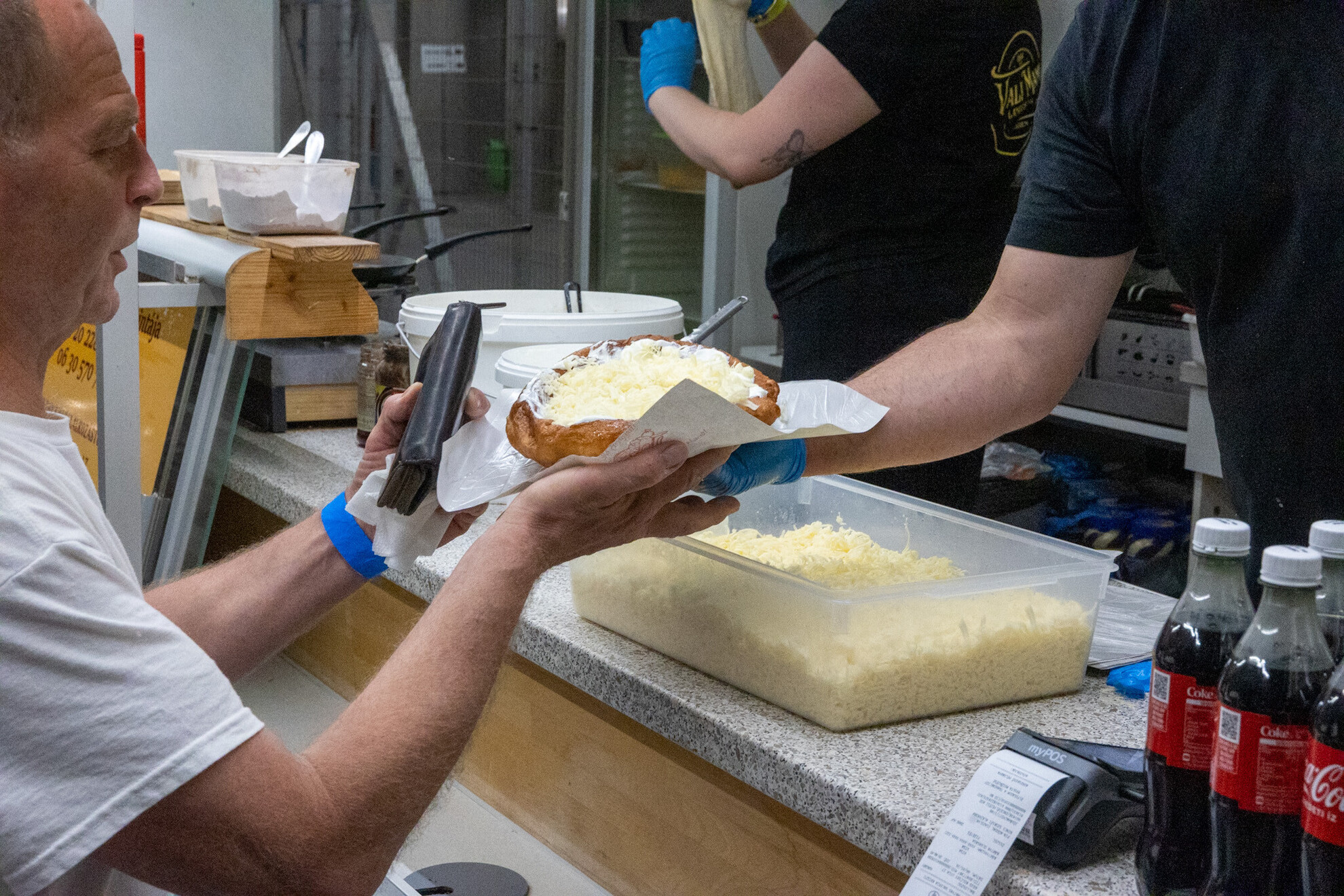 Egy lángos a verseny előtt nem ajánlott, de utána mindenképp szükséges