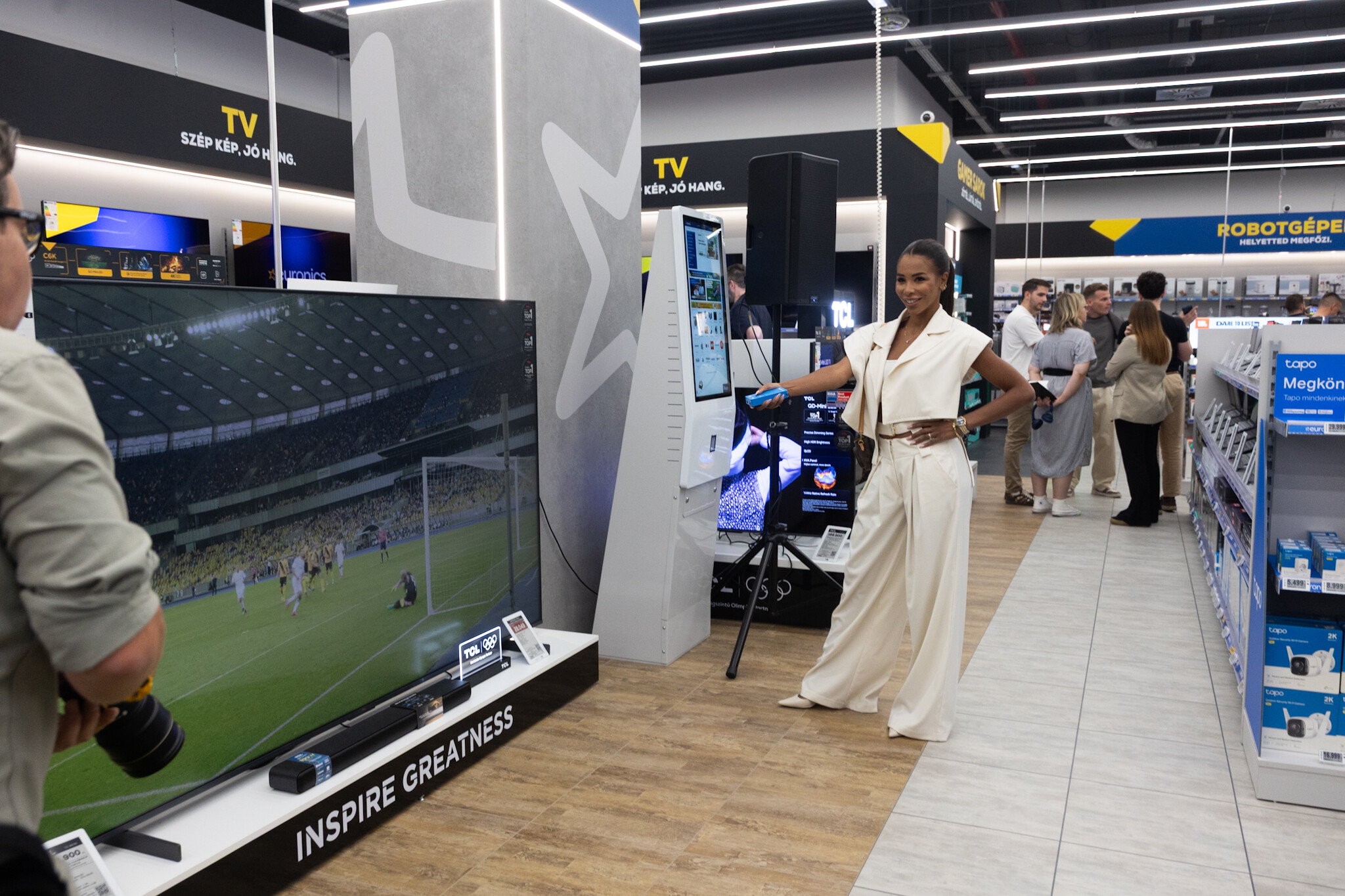 Megnyitotta hetvenedik üzletét az Euronics